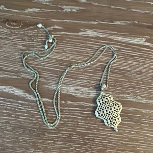 Kendra Scott gold pendant necklace